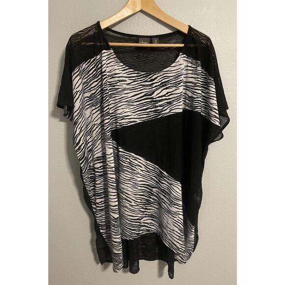 Chicos Womens High Low Tunic Size 3 US XL Black White Animal Print Stretch Sheer - Picture 1 of 7